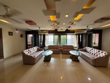 Living Room in 4 BHK Apartment at Seawoods – for Rent