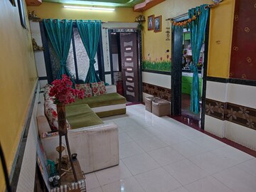 Living Room in 4 BHK Apartment at Seawoods – for Rent
