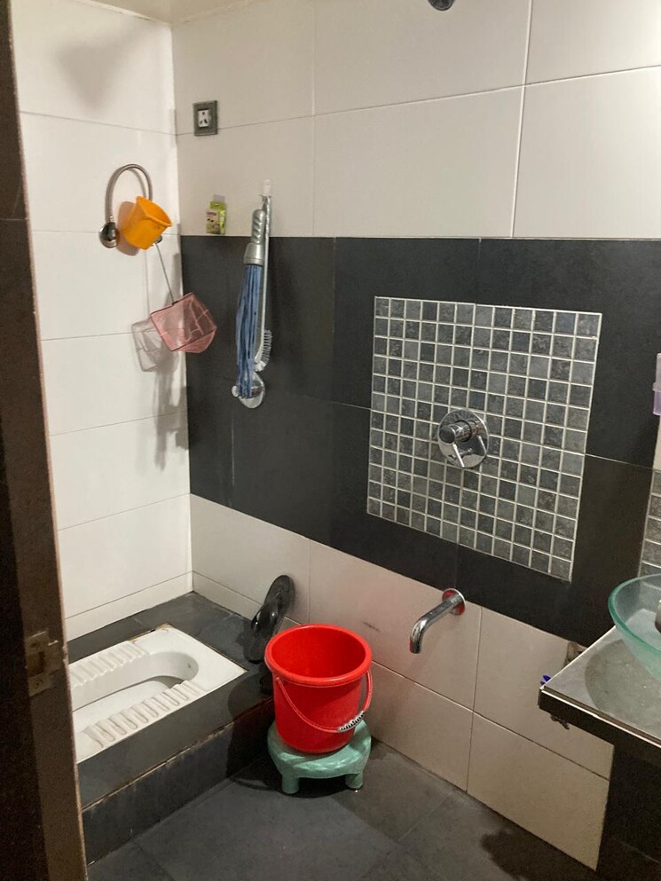 Bathroom, dombivli 2 Bedroom 980 Sq.Ft. Apartment In Dombivli Thane 8081223