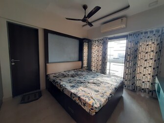 2 BHK Apartment For Rent in Kanakia Space Samarpan Exotica Borivali East Mumbai  8081237