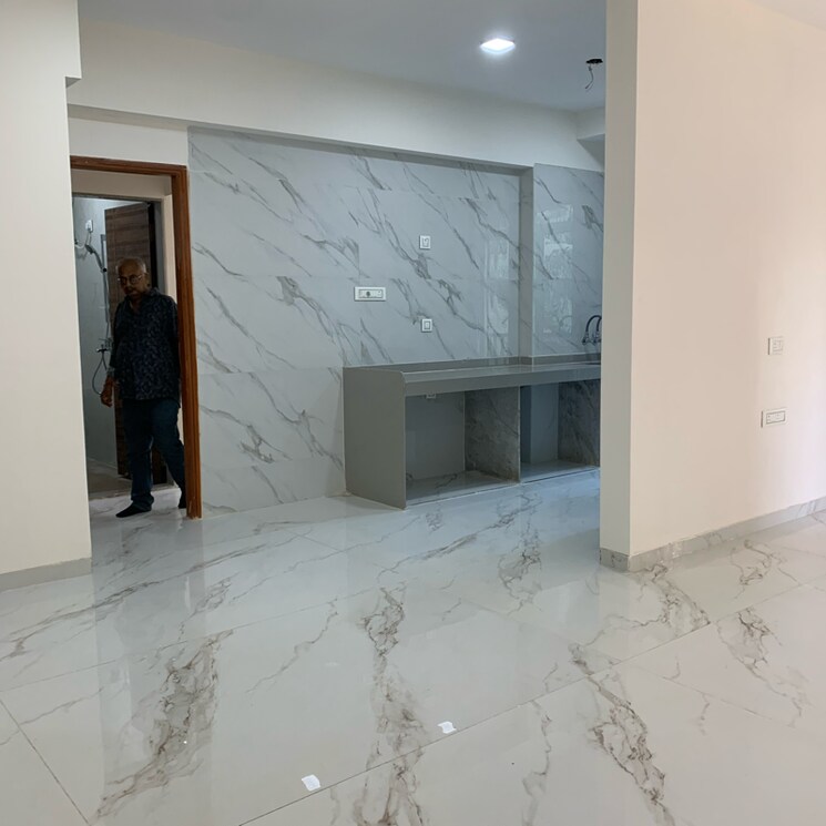 Room, poppy-chs 2 Bedroom 642 Sq.Ft. Apartment In Saibaba Nagar Mumbai 8081258