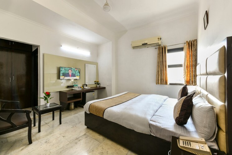 Floor Plan, fatehabad road Commercial Showroom 338 Sq.Yd. In Fatehabad Road Agra 8081375