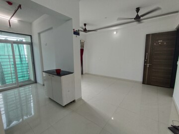 Room in 2 BHK Apartment at Sunraj Supreme, Dombivli East – for Sale
