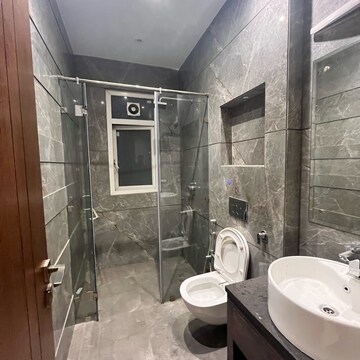 Bathroom in 3 BHK Builder Floor at Ansal Sushant Lok I, Sector 43 – for Rent