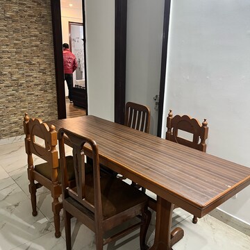 Gym in 3 BHK Builder Floor at Ansal Sushant Lok I, Sector 43 – for Rent