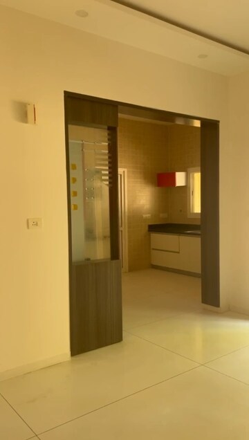 Room in 4 BHK Apartment at Sobha City Aristos, Hegde Nagar – for Rent