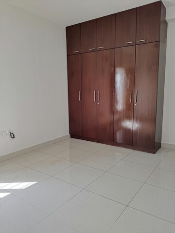 Room in 3.5 BHK Apartment at RMZ Galleria, Yelahanka – for Rent