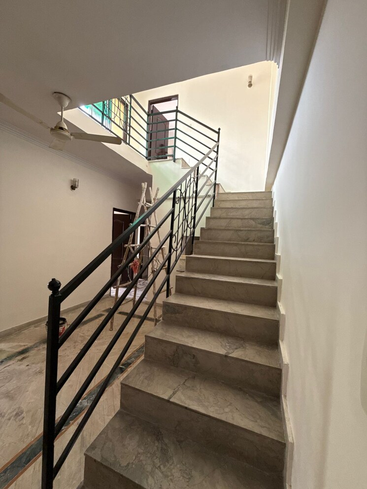 undefined, niho-saffron-scottish-garden 3.5 Bedroom 2000 Sq.Ft. Penthouse In Ahinsa Khand ii Ghaziabad 8081608