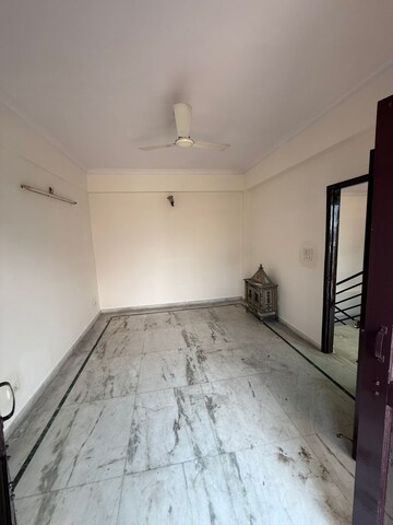 Room in 3.5 BHK Penthouse at Niho Saffron Scottish Garden, Ahinsa Khand ii – for Sale
