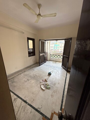Room in 3.5 BHK Penthouse at Niho Saffron Scottish Garden, Ahinsa Khand ii – for Sale
