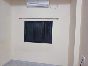 Room in Studio Apartment at Happy House, Vakola – for Rent