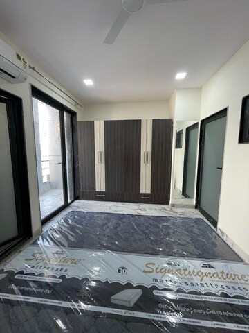 Bedroom in 1 BHK Builder Floor at Sector 56 – for Rent