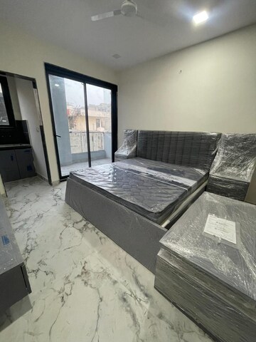 Bedroom in 1 BHK Builder Floor at Sector 56 – for Rent