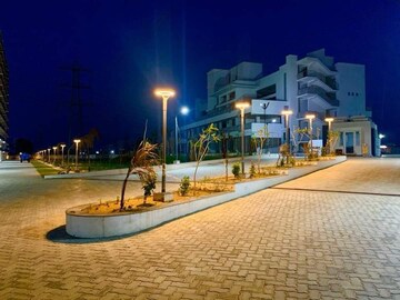 Swimming Pool in 1 BHK Apartment at AVL 36 Gurgaon, Sector 36 – for Rent