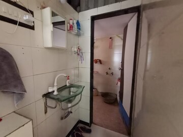 Bathroom in 2 BHK Apartment at Gaurav Valley, Mira Road – for Sale