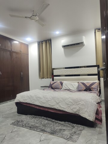 3 BHK Builder Floor For Rent in East Of Kailash