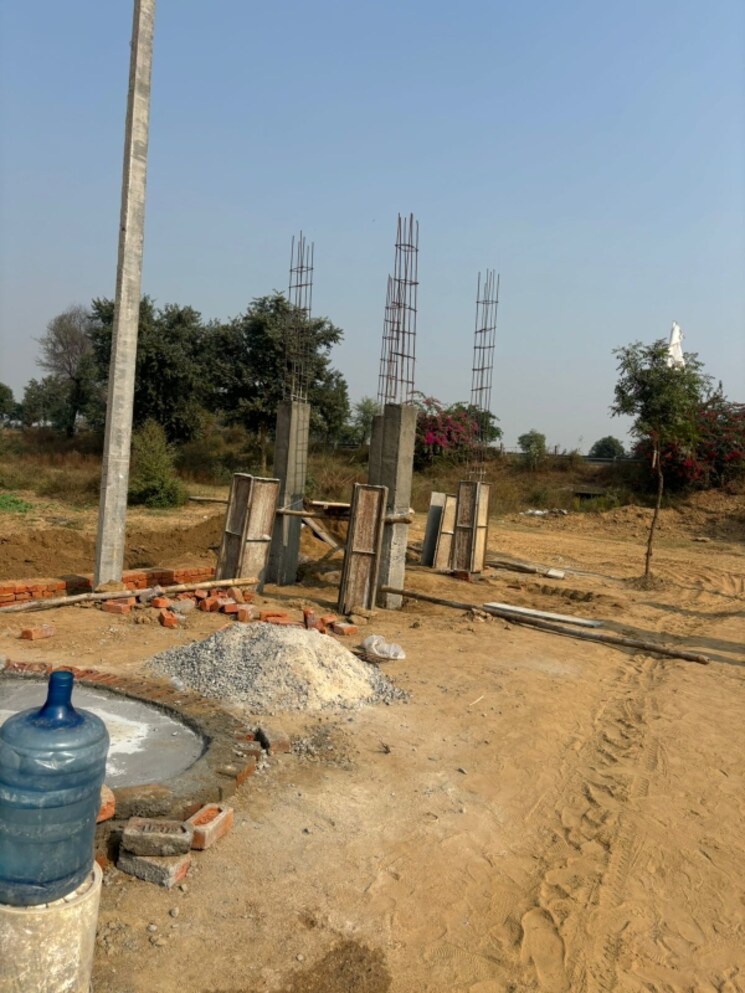 undefined, jewar  600 Sq.Yd. Plot In Jewar Greater Noida 8081831