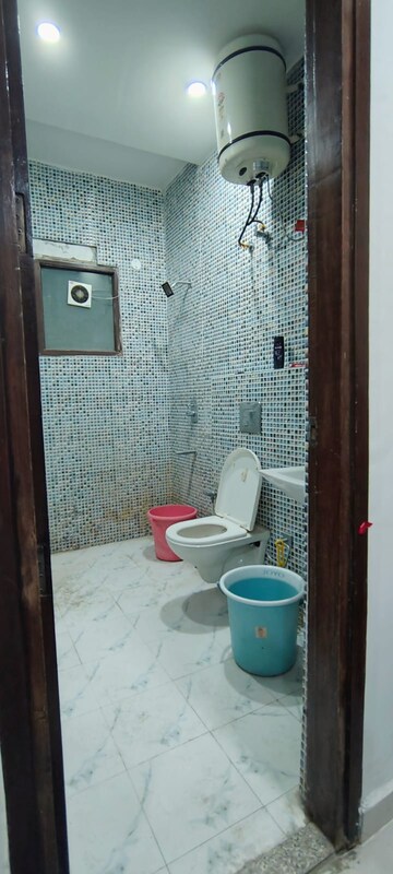 Bathroom in 3 BHK Apartment at Peer Mucchalla – for Rent