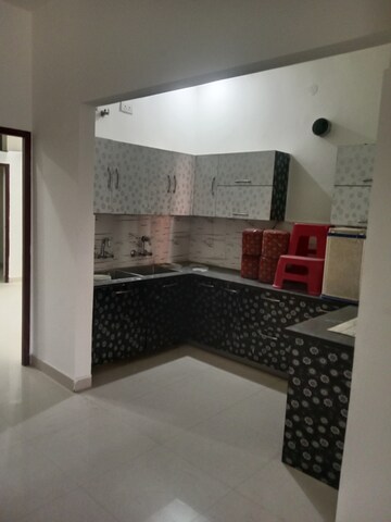 Kitchen in 2 BHK Builder Floor at Sector 25 – for Rent
