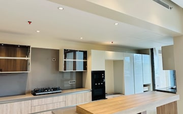 3 BHK Apartment For Rent in Purvanchal Royal Park, Sector 137