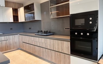 3 BHK Apartment For Rent in Purvanchal Royal Park, Sector 137