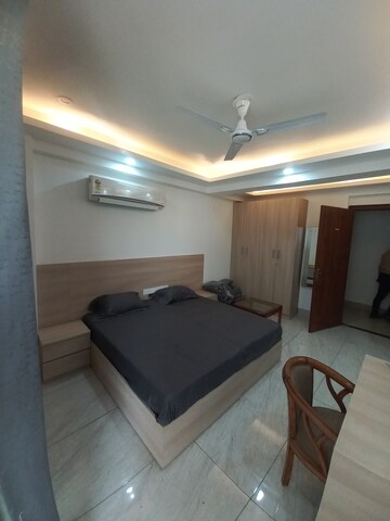 Staircase in Studio Apartment at Sector 43 – for Rent