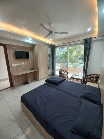 Balcony in Studio Apartment at Sector 43 – for Rent