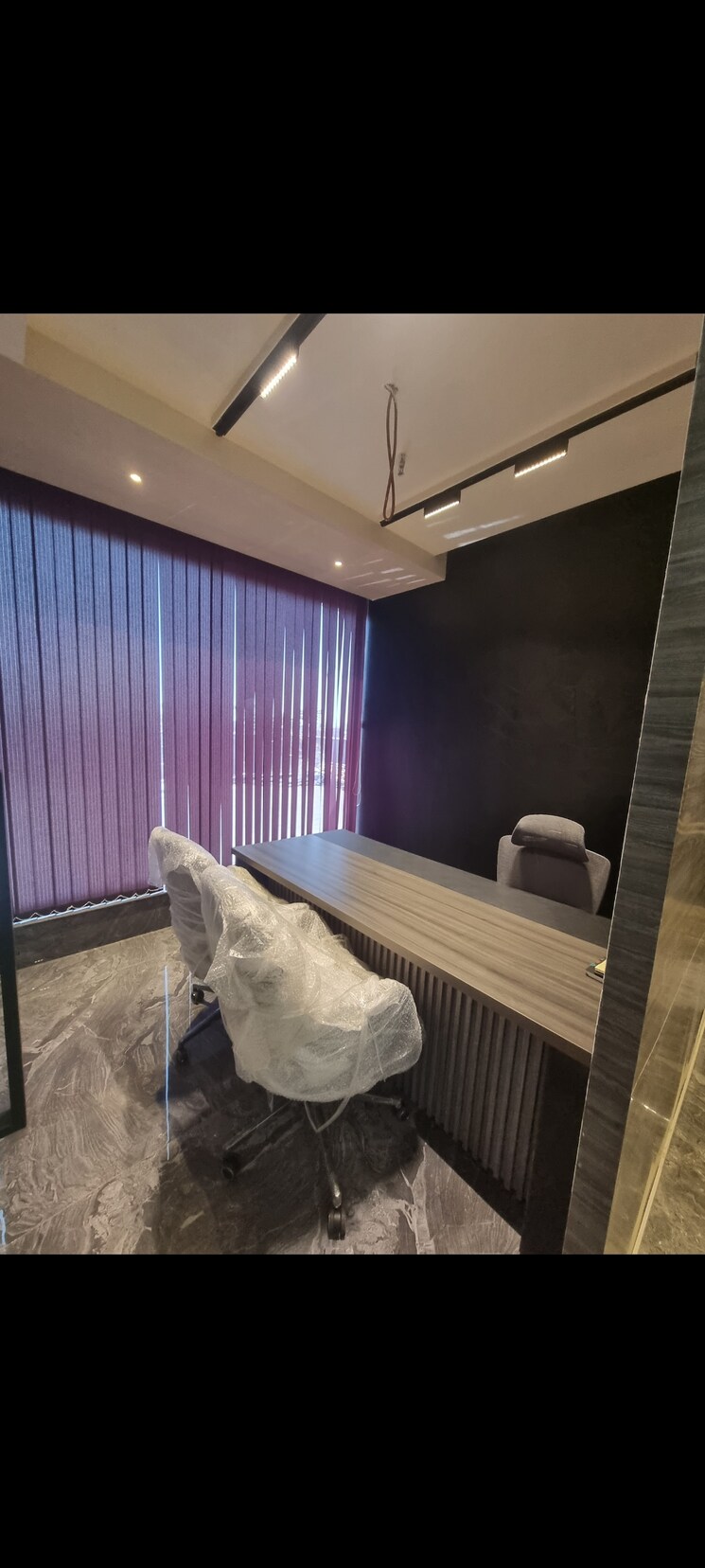 Team Area, jmd-regent-plaza Commercial Office Space 2500 Sq.Ft. In Sector 24 Gurgaon 8082016