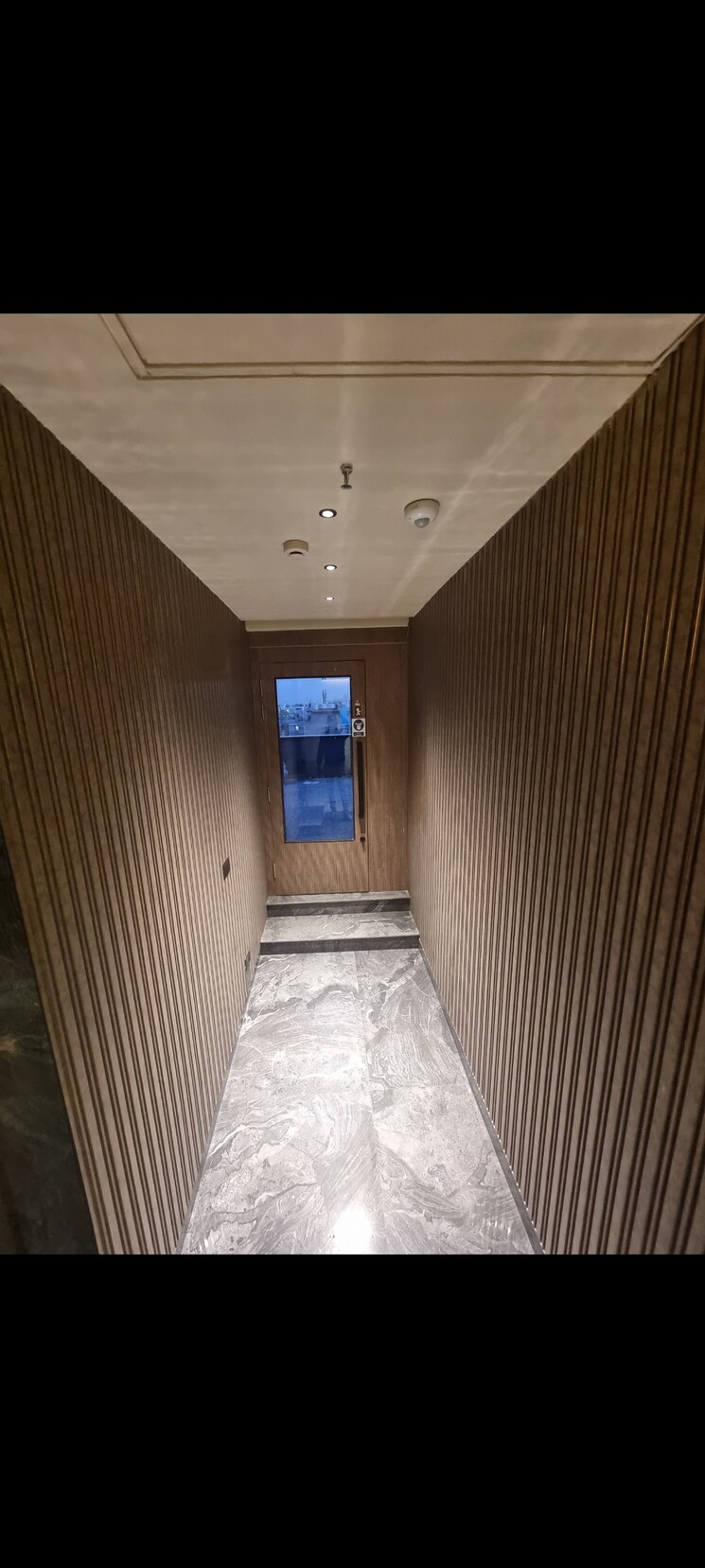 Other, jmd-regent-plaza Commercial Office Space 2500 Sq.Ft. In Sector 24 Gurgaon 8082016