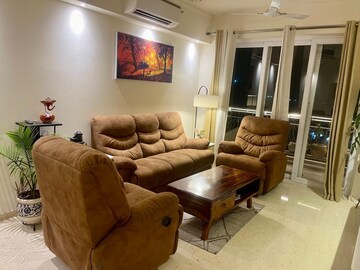 Living Room in 3 BHK Apartment at DLF The Skycourt, Sector 86 – for Rent