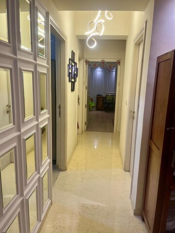 Building Lobby in 3 BHK Apartment at DLF The Skycourt, Sector 86 – for Rent