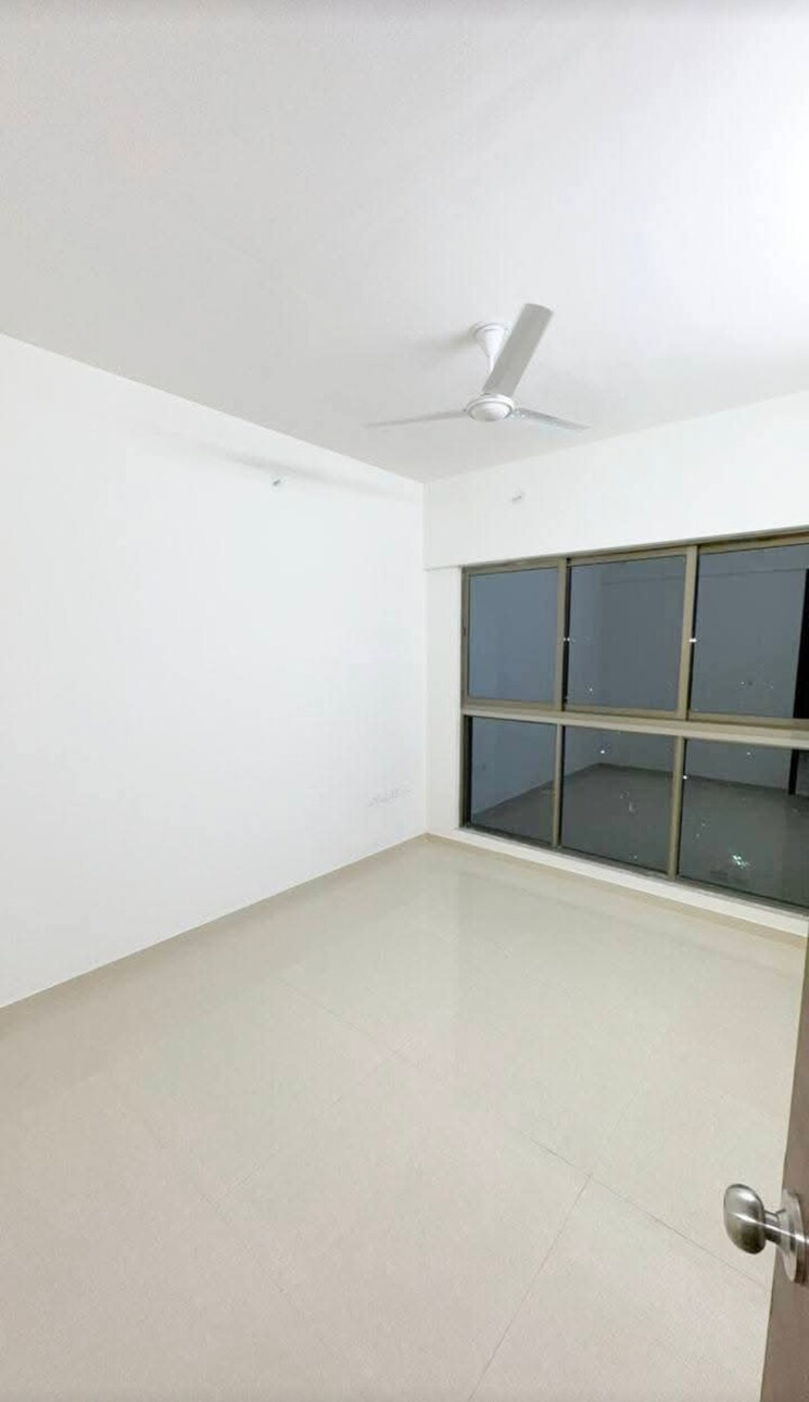 Master Bedroom, rajesh-raj-infinia 3 Bedroom 1500 Sq.Ft. Apartment In Malad West Mumbai 8082111