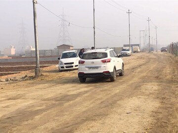  Land – Exterior View View at Jewar - for Rent