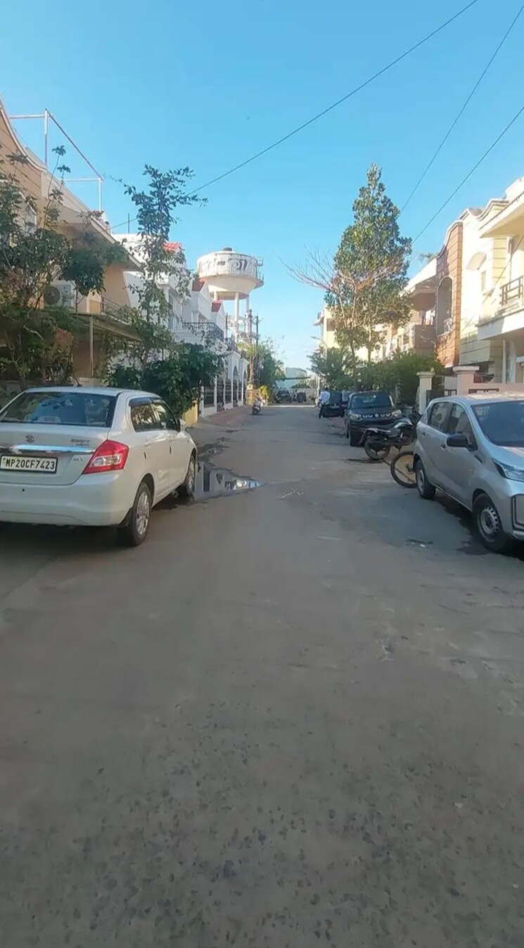  Parking, bagmugaliya 4 Bedroom 1150 Sq.Ft. Independent House In Bagmugaliya Bhopal 8082185