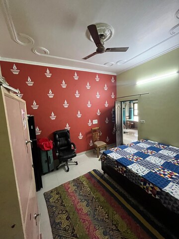 Master Bedroom in 4 BHK Independent House at East Canal Road – for Sale