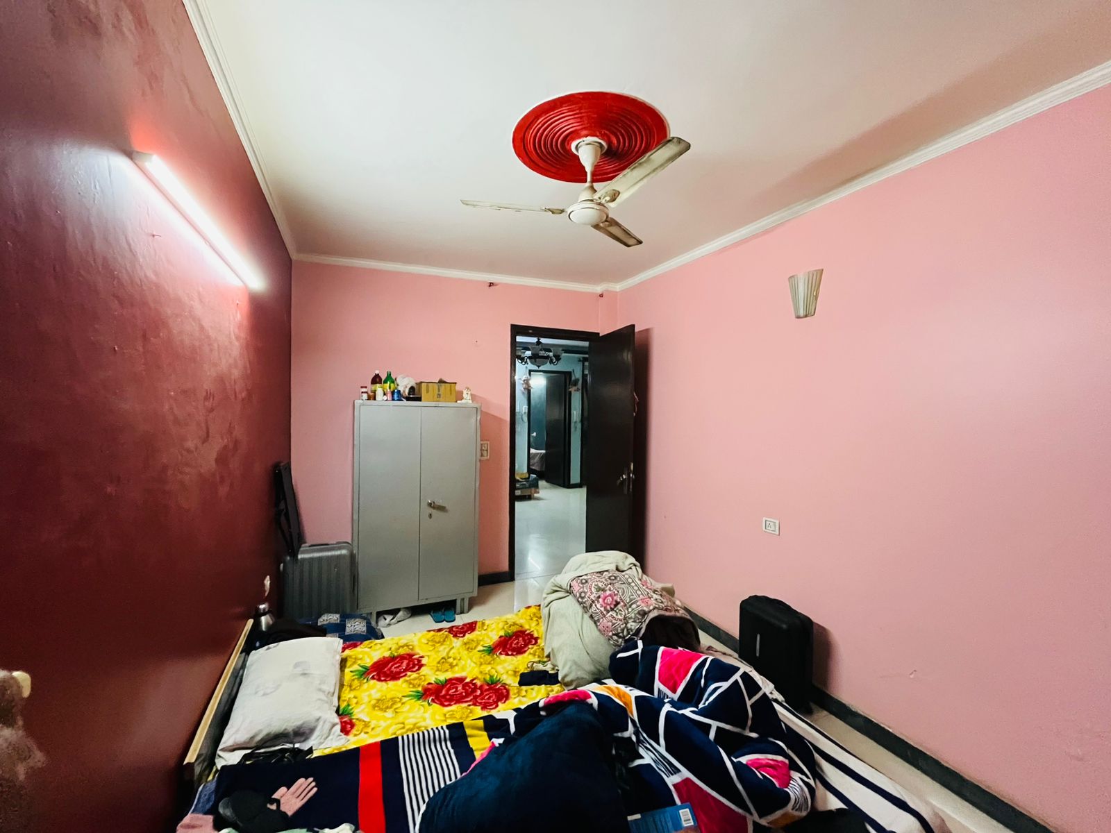 3 BHK + Extra Room Builder Floor For Sale in 3bhk Resale Flat 