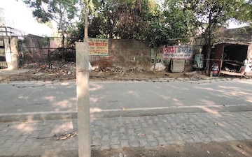 Plot For Sale in Shastri Nagar