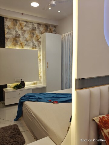 Bedroom in 2 BHK Apartment at Dosti Eastern Bay, Wadala – for Sale