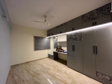 Room in 3 BHK Builder Floor at Hsr Layout – for Rent