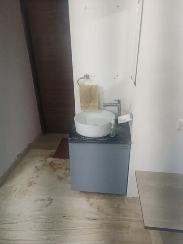 Bathroom in 3 BHK Apartment at Takshashila Air, Ellisbridge – for Rent