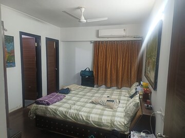 Bedroom in 3 BHK Apartment at Takshashila Air, Ellisbridge – for Rent