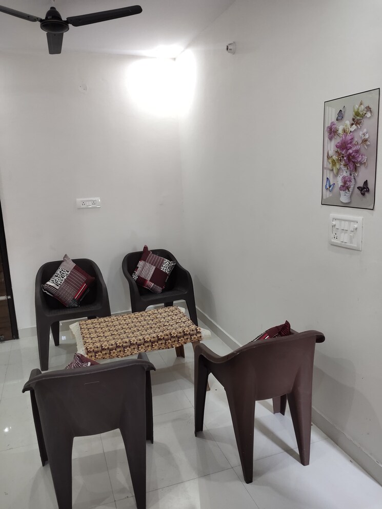 Living Room, ambala highway 1 Bedroom 700 Sq.Ft. Builder Floor In Ambala Highway Zirakpur 8082559
