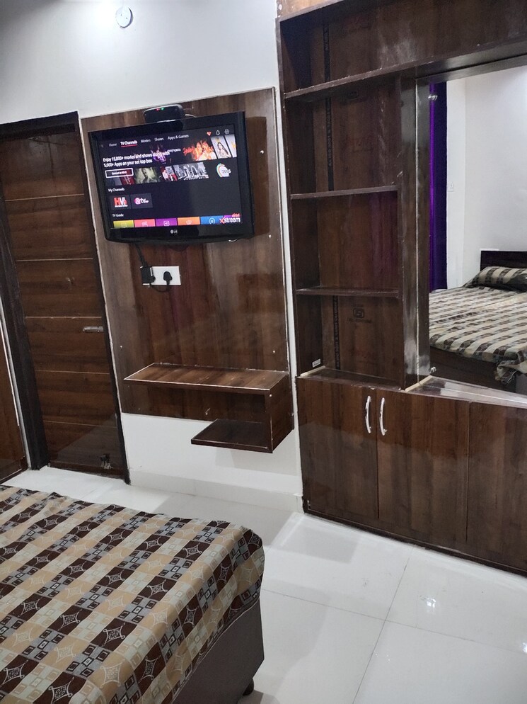 Bedroom, ambala highway 1 Bedroom 700 Sq.Ft. Builder Floor In Ambala Highway Zirakpur 8082559