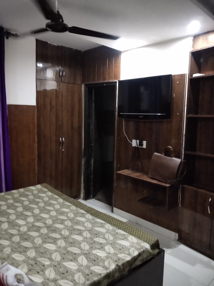 Bedroom, ambala highway 1 Bedroom 700 Sq.Ft. Builder Floor In Ambala Highway Zirakpur 8082585
