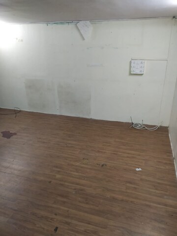 Room in  Office Space at Haware Fantasia, Sector 28 – for Rent