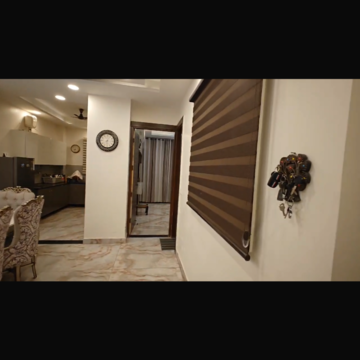 Bedroom in 3 BHK Builder Floor at Sector 7 – for Sale