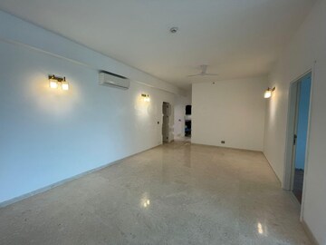Room in 2 BHK Apartment at Pivotal Paradise, Sector 62 – for Rent