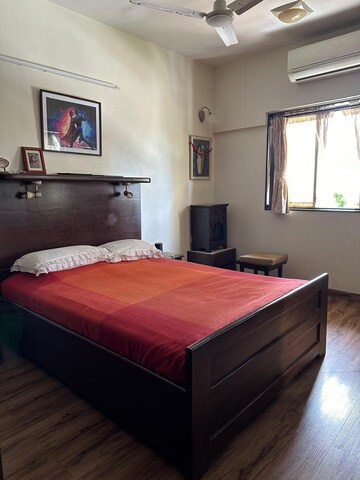 Bedroom in 2 BHK Apartment at Cuffe Parade – for Sale