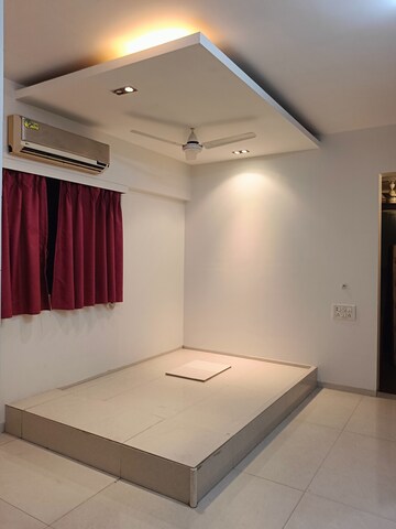 Bedroom in 3 BHK Apartment at Lokhandwala Harmony, Worli – for Rent