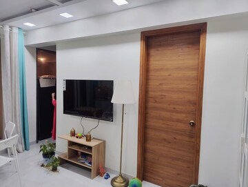 Room in 2 BHK Apartment at Sector 26 – for Rent